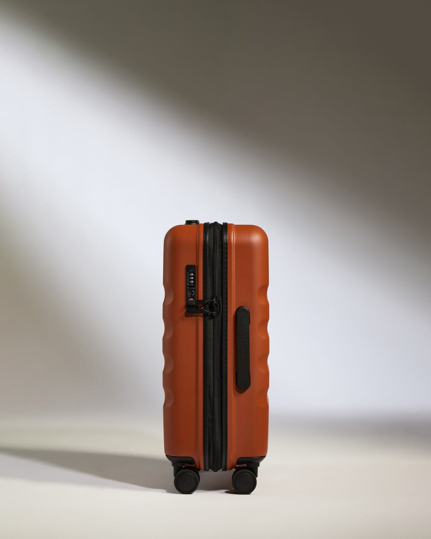 Antler Luggage -  Cabin Suitcase in Maple Red - Icon Stripe - Hard Suitcase Icon Stripe Cabin in Red | Lightweight & Hard Shell Suitcase | Cabin Bag