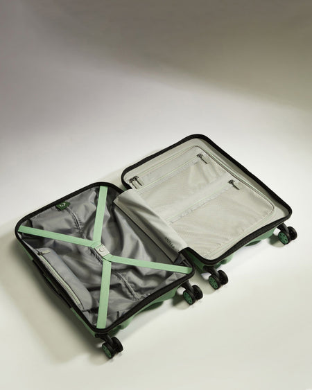 Antler Luggage -  Cabin Suitcase in Mineral - Lincoln - Hard Suitcase Cabin Suitcase in Green (Mineral) - Lincoln | Cabin Bag & Hard Luggage