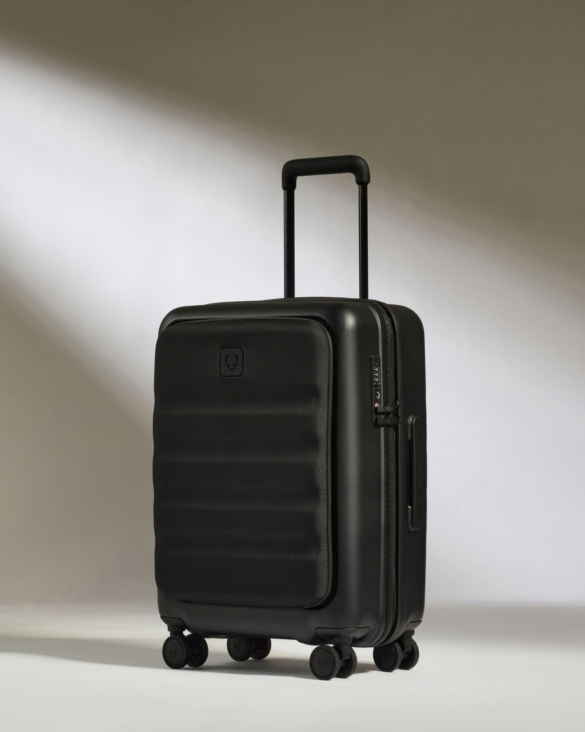 Antler Luggage -  Cabin with Pocket Suitcase in Black - Icon Stripe - Hard Suitcase Cabin with Pocket Suitcase in Black - Icon Stripe | Hard Suitcase