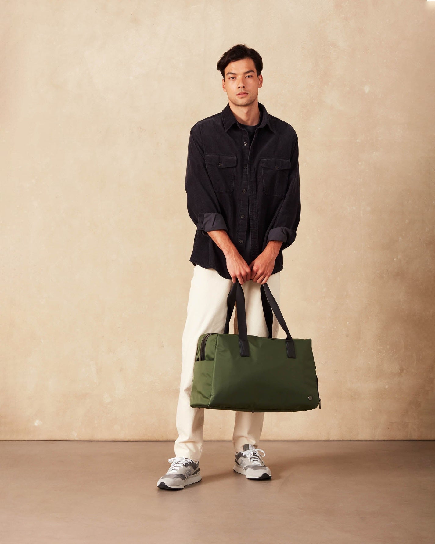 Chelsea Weekend Bag Green | Travel Bags | Antler UK