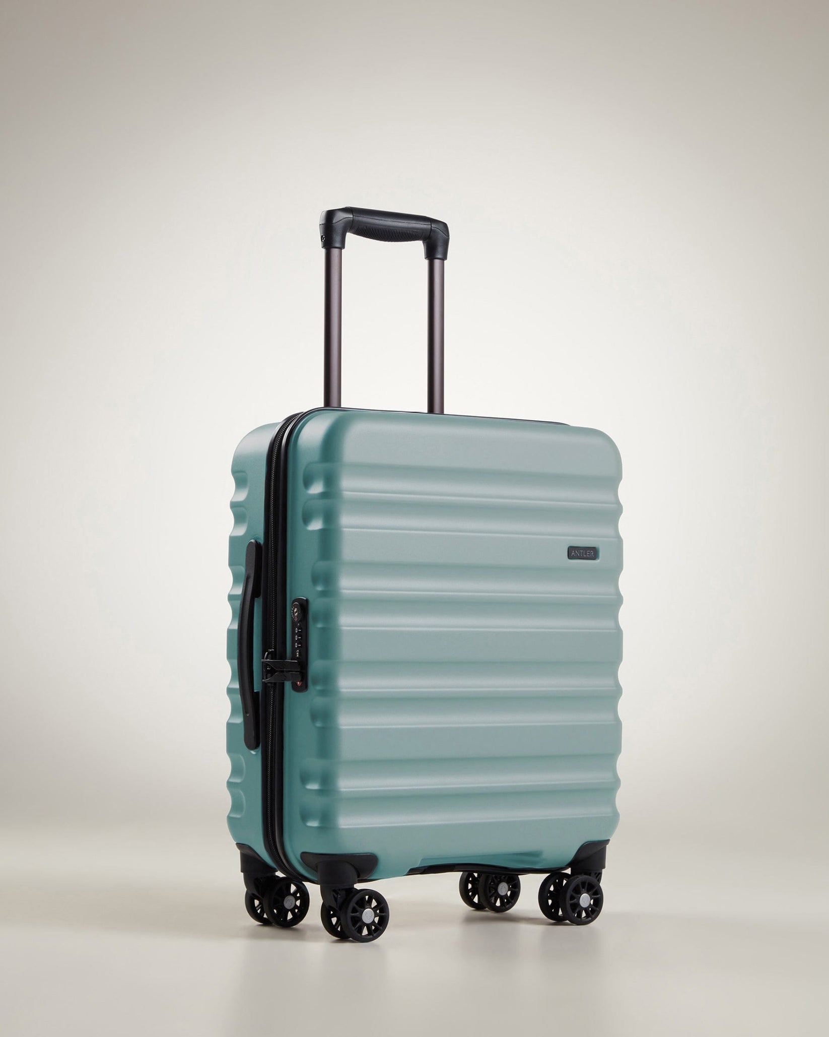 Clifton 55x40x20cm Cabin Suitcase Mineral (Blue) | Antler UK
