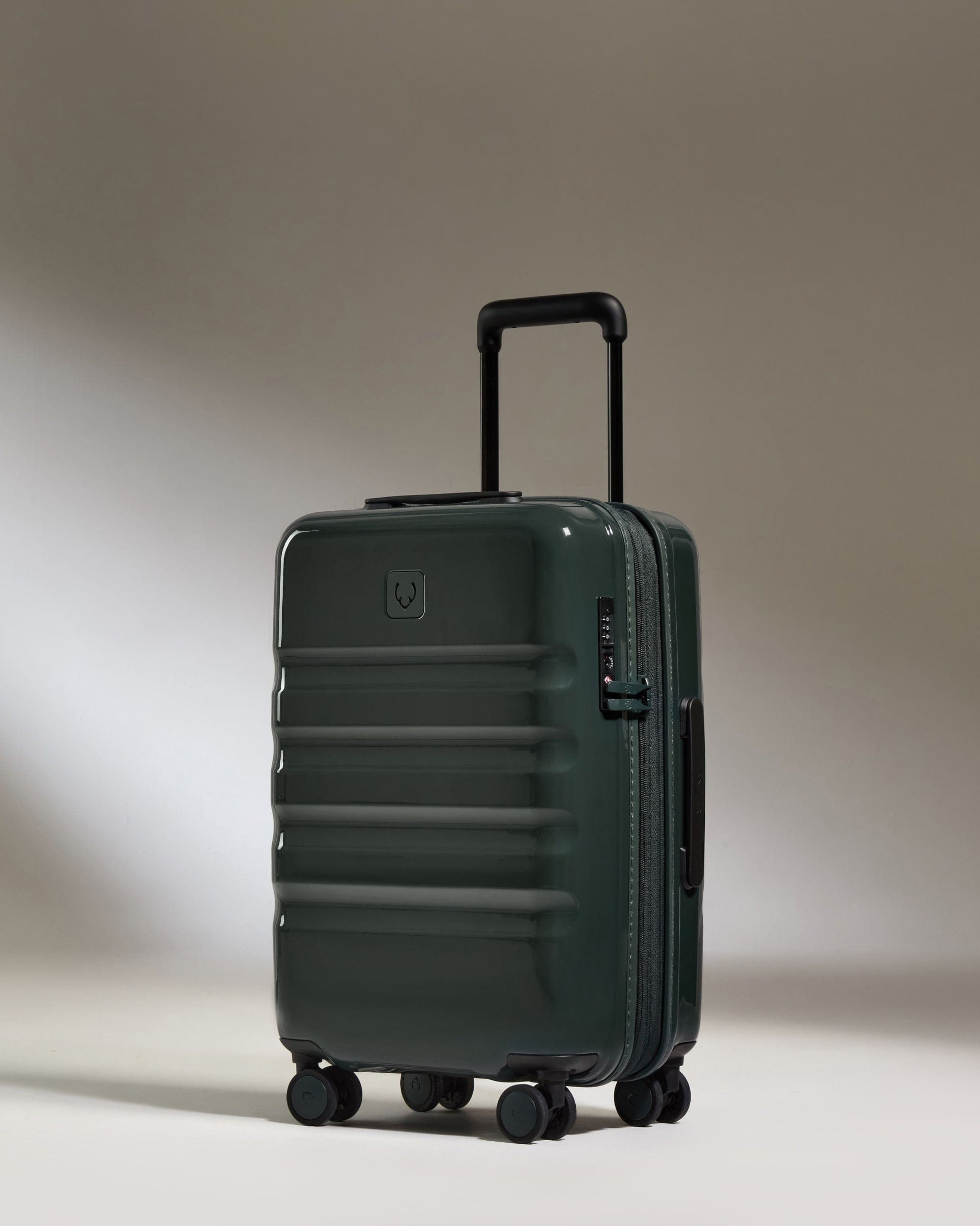 Antler Luggage -  Expandable Cabin Suitcase in Green Gloss - Icon Stripe - Hard Suitcase Expandable Cabin Suitcase in Green Gloss - Icon Stripe | Lightweight & Hard Shell Suitcase