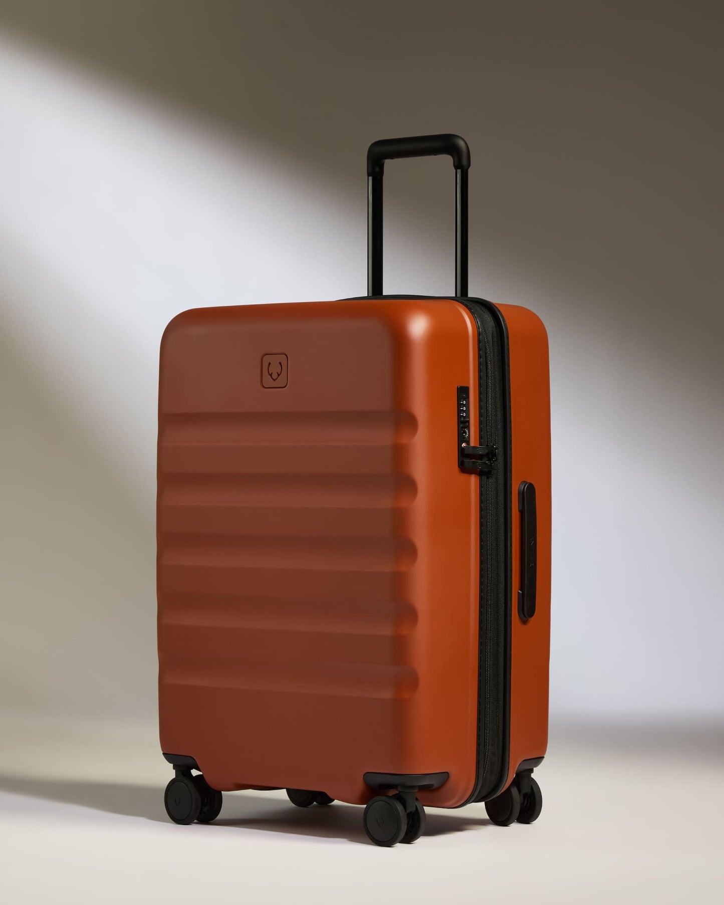 Antler Luggage -  Expandable Cabin Suitcase Set in Maple Red - Icon Stripe - Hard Suitcase Expandable Cabin Suitcase Set in Red - Icon Stripe | Lightweight & Hard Shell Suitcase