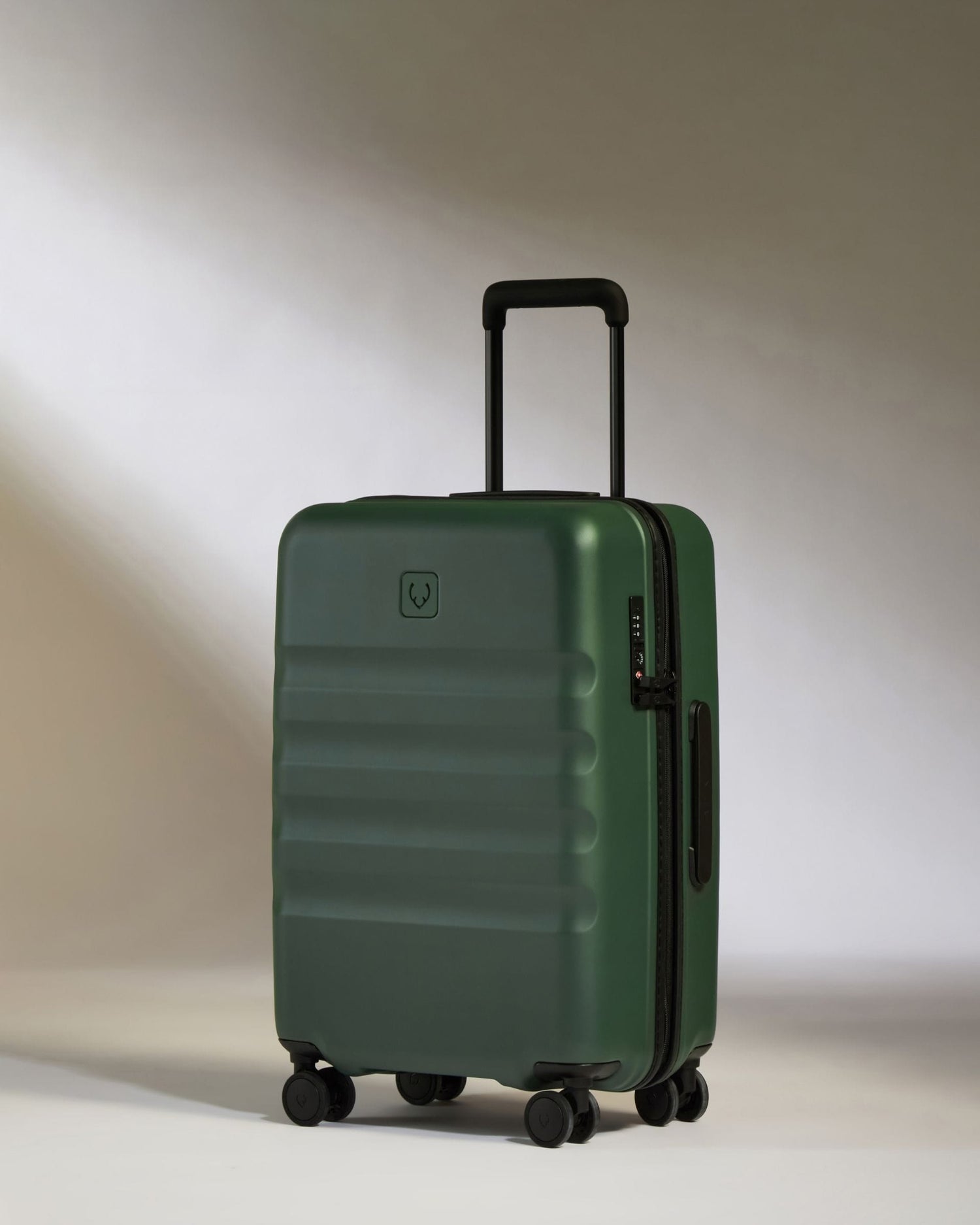 Antler Luggage -  Icon Stripe Biggest Cabin in Antler Green - Hard Suitcase Icon Stripe Biggest Cabin in Green | Lightweight & Hard Shell Suitcase