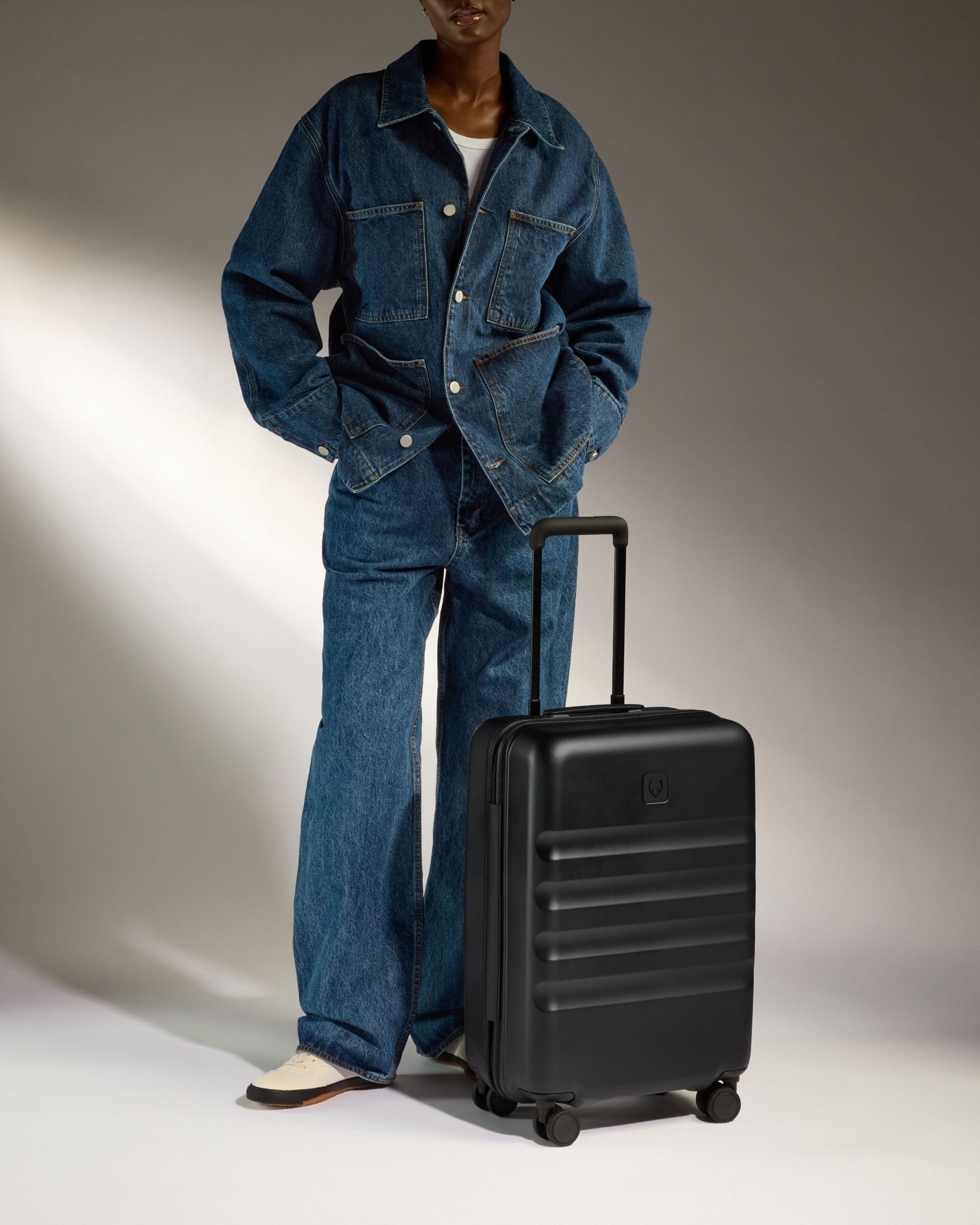 Large Cabin Suitcase in Black Icon Stripe Lightweight Hard Shell Suitcase Antler UK