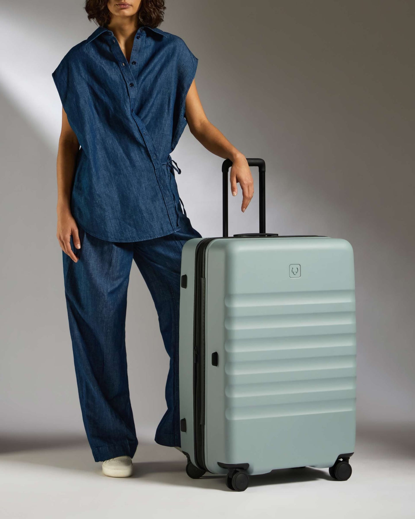 Antler Luggage -  Icon Stripe Large in Mist Blue - Hard Suitcase Icon Stripe Large Suitcase in Blue | Lightweight & Hard Shell Suitcase
