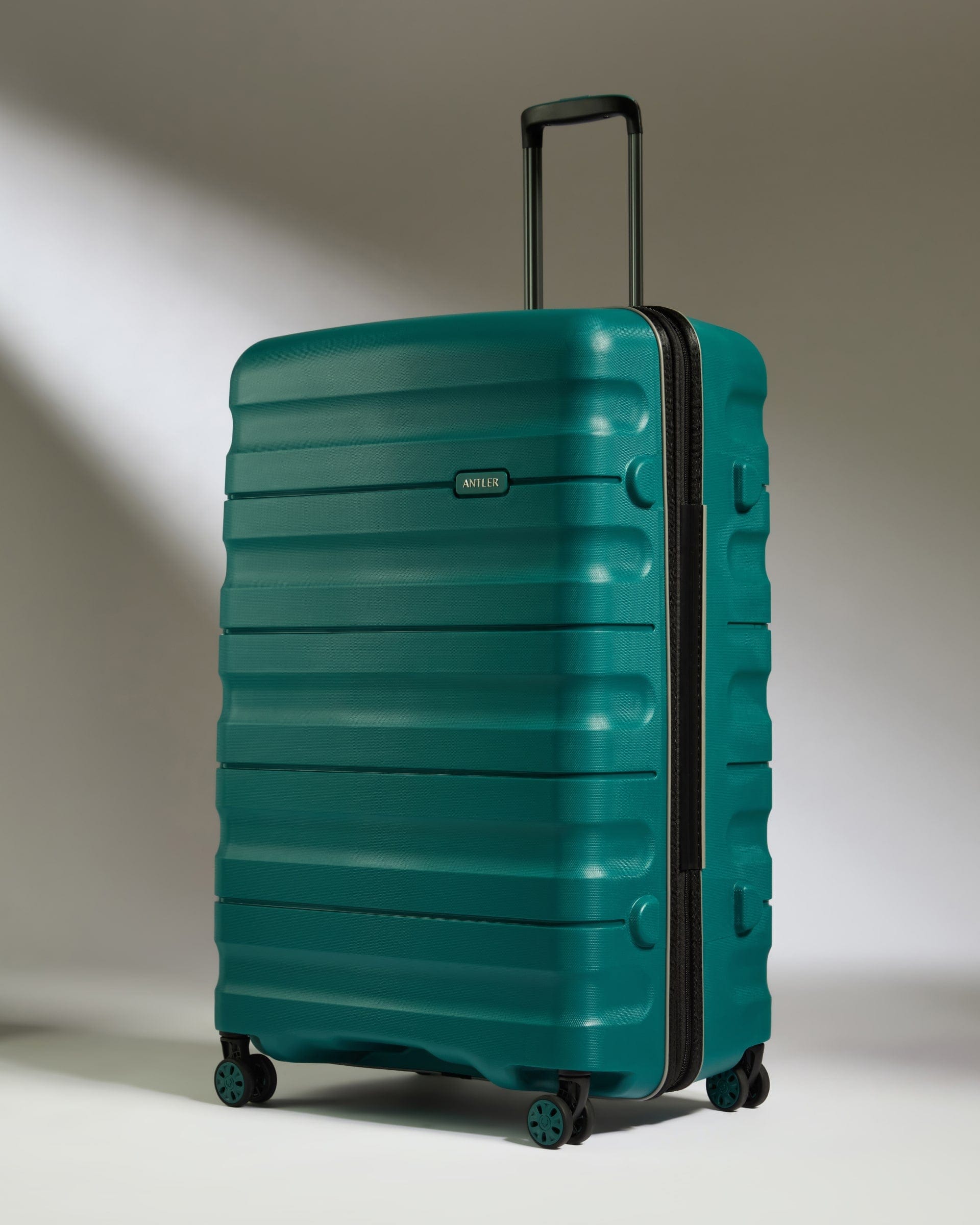 Antler Luggage -  Large Suitcase in Deep Teal - Lincoln - Hard Suitcases Large Suitcase in Blue (Deep Teal) - Lincoln | Hard Suitcase | Antler UK