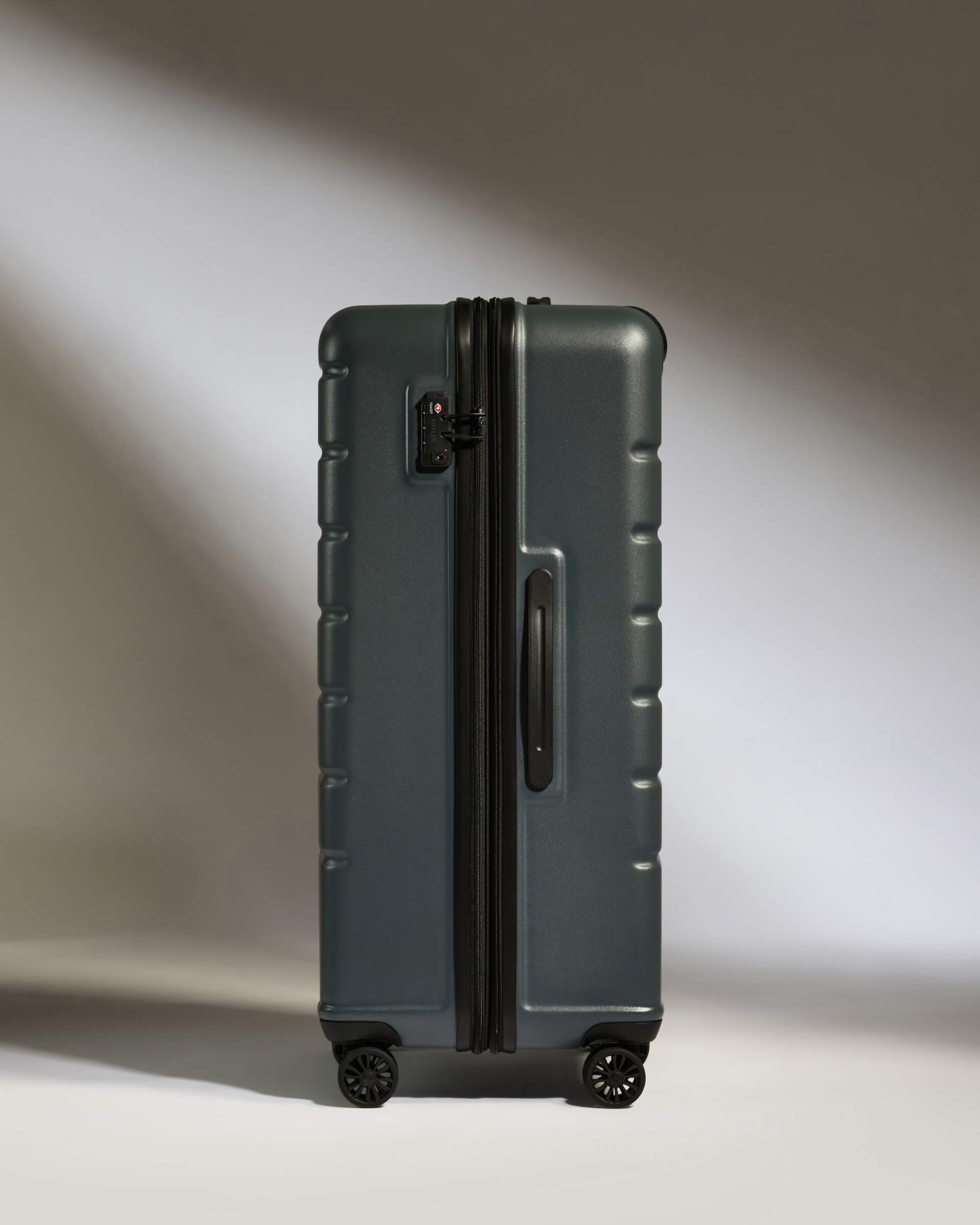 Antler Luggage -  Large Suitcase in Granite Grey - Logo - Hard Suitcases Large Suitcase in Grey - Logo | Lightweight Hard Shell Luggage