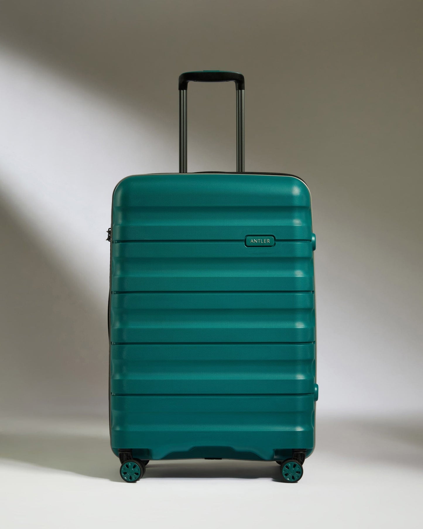 Antler Luggage -  Medium Suitcase in Deep Teal - Lincoln - Hard Suitcases Medium Suitcase in Blue (Deep Teal) - Lincoln | Hard Suitcase | Antler UK