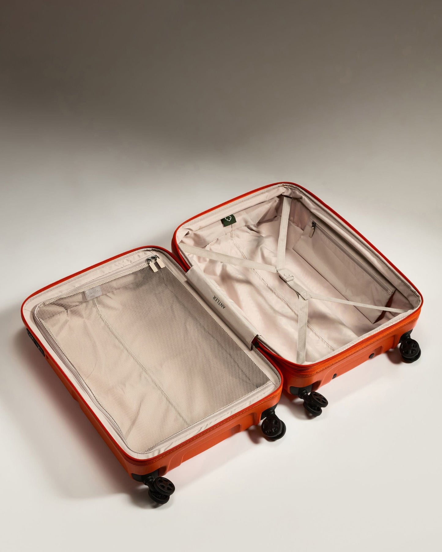 Antler Luggage -  Medium Suitcase in Ember Orange - Single Stripe - Hard Suitcase Medium Suitcase in Orange - Single Stripe | Check Luggage