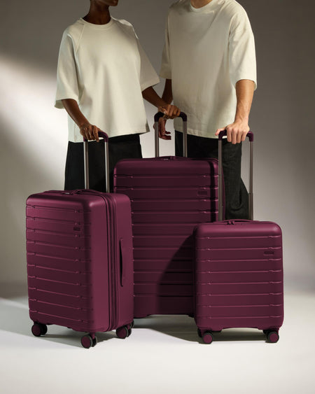 Antler Luggage -  Stamford 2.0 set in berry red - Hard Suitcases Stamford 2.0 Set of 3 Suitcases Red | Hard Luggage 