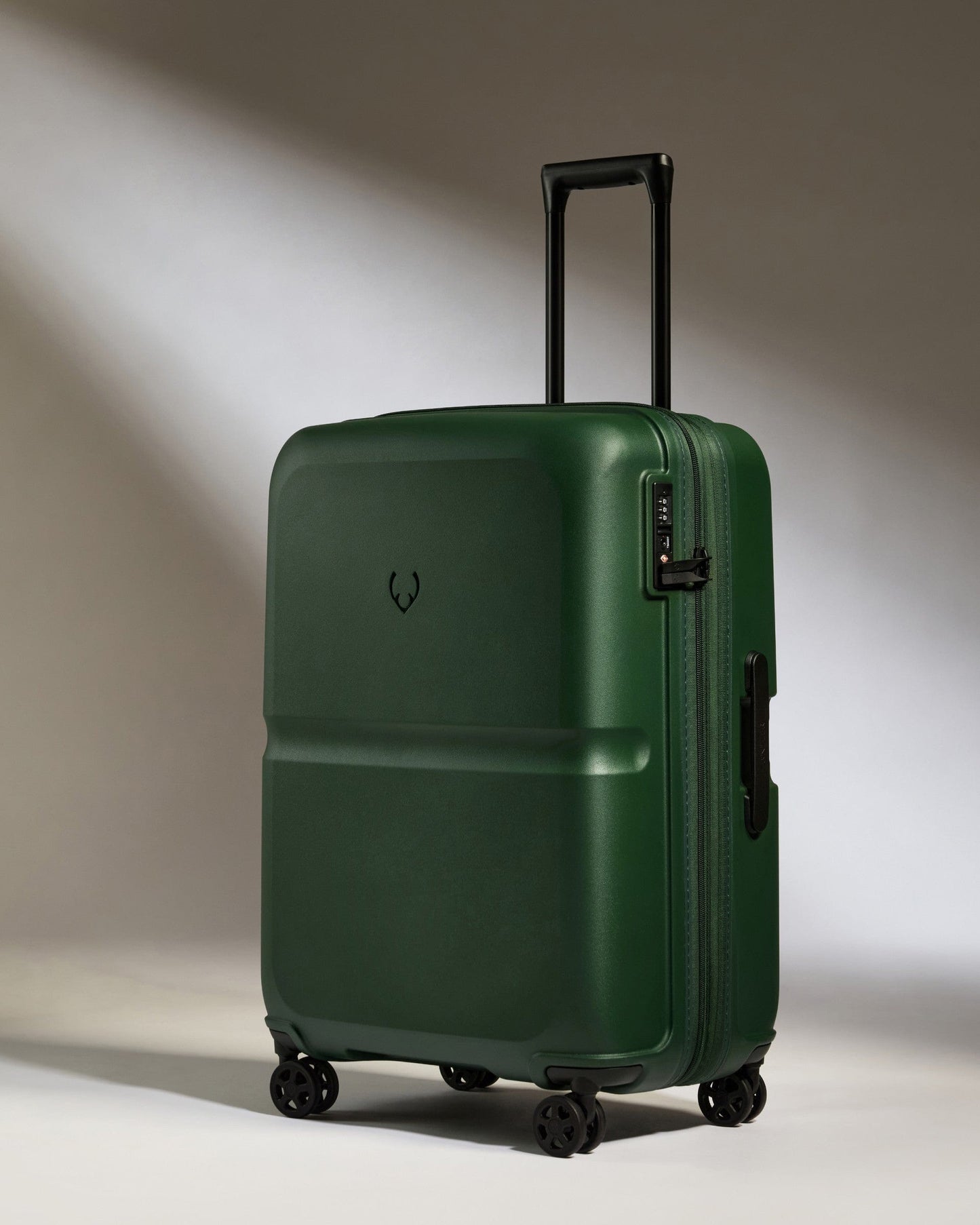 Antler Luggage -  Suitcase Set in Antler Green - Single Stripe - Hard Suitcase Suitcase Set in Green - Single Stripe | Cabin Luggage & Large Suitcases