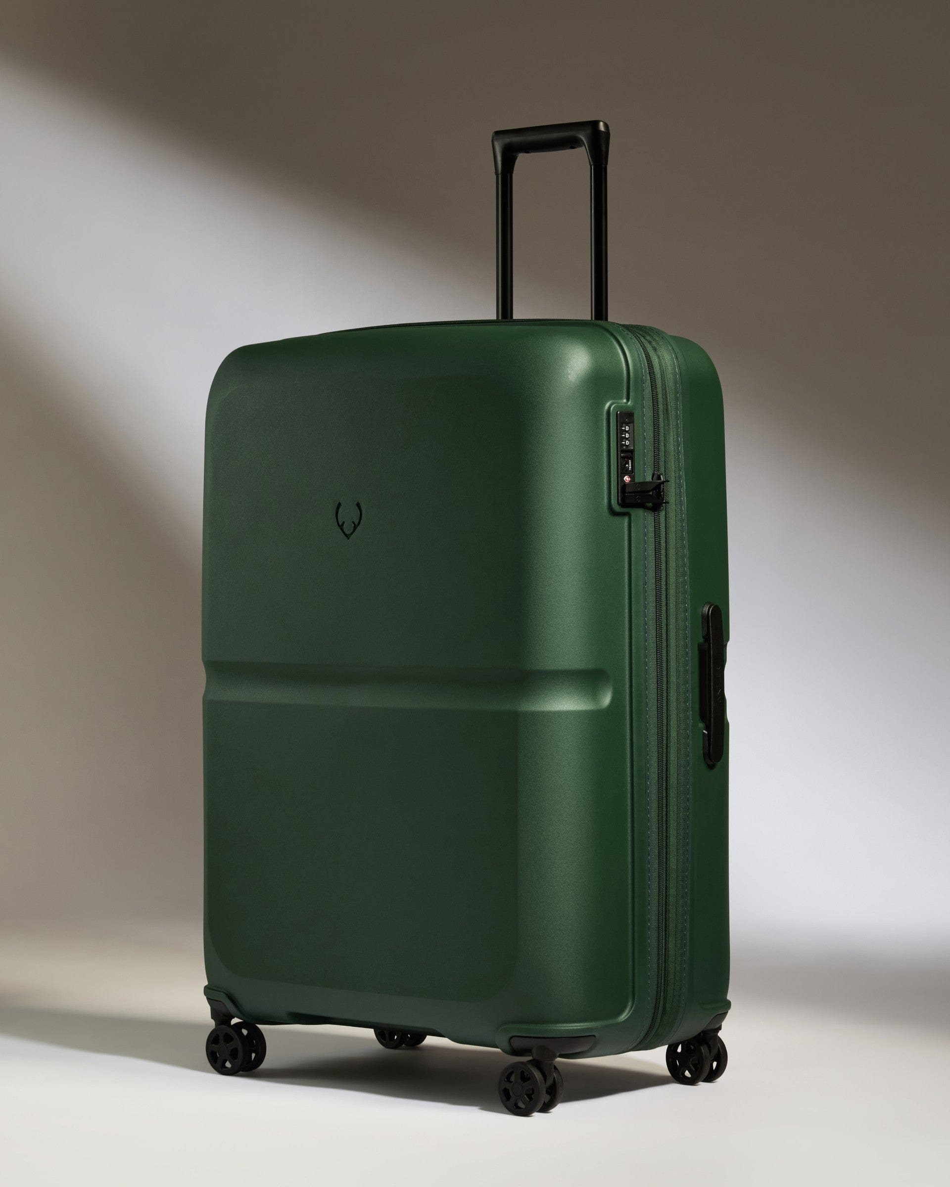 Antler Luggage -  Suitcase Set in Antler Green - Single Stripe - Hard Suitcase Suitcase Set in Green - Single Stripe | Cabin Luggage & Large Suitcases