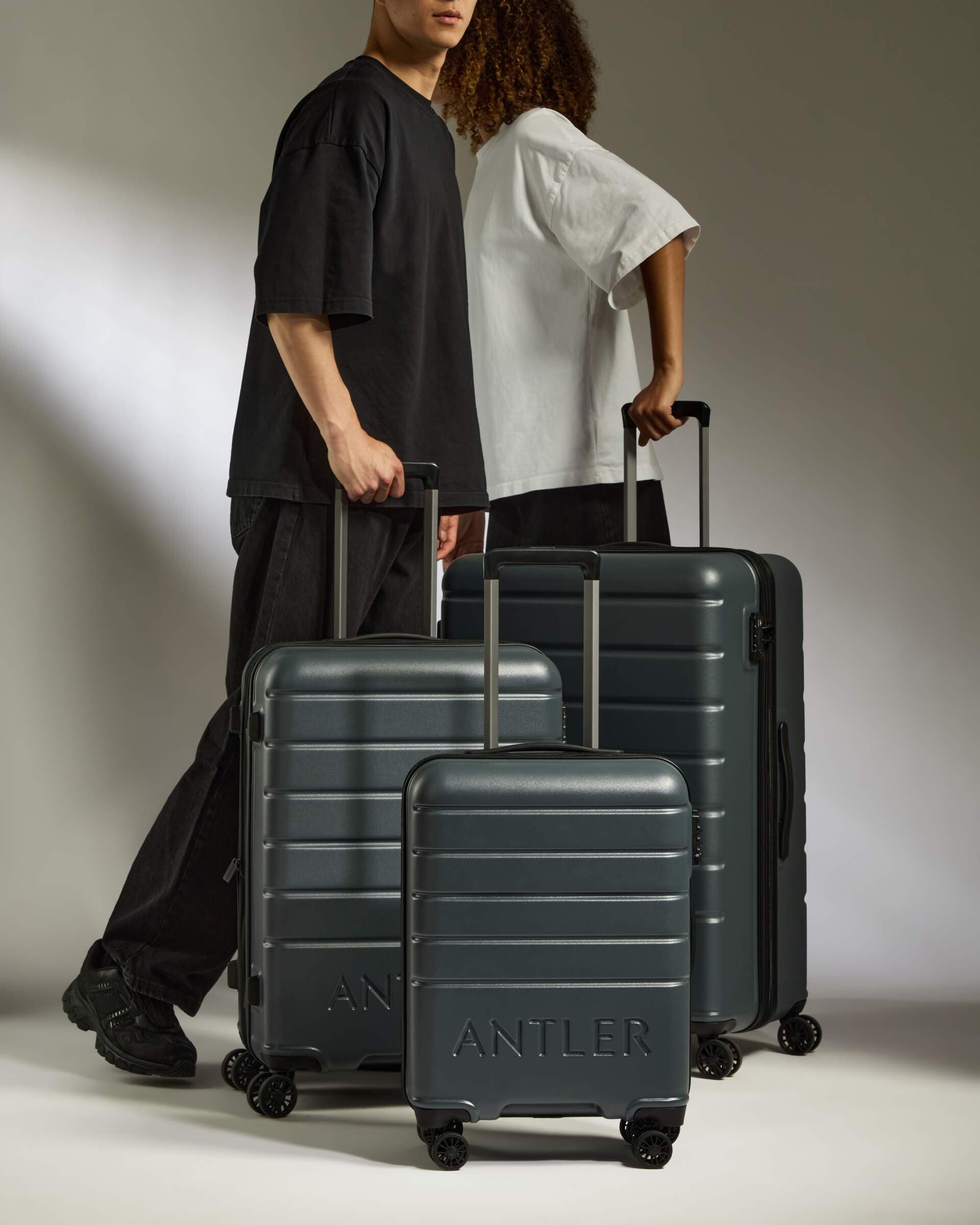 Antler Luggage -  Suitcase Set in Granite Grey - Logo - Hard Suitcases Logo Set of 3 Suitcases Grey | Lightweight Hard Shell Luggage