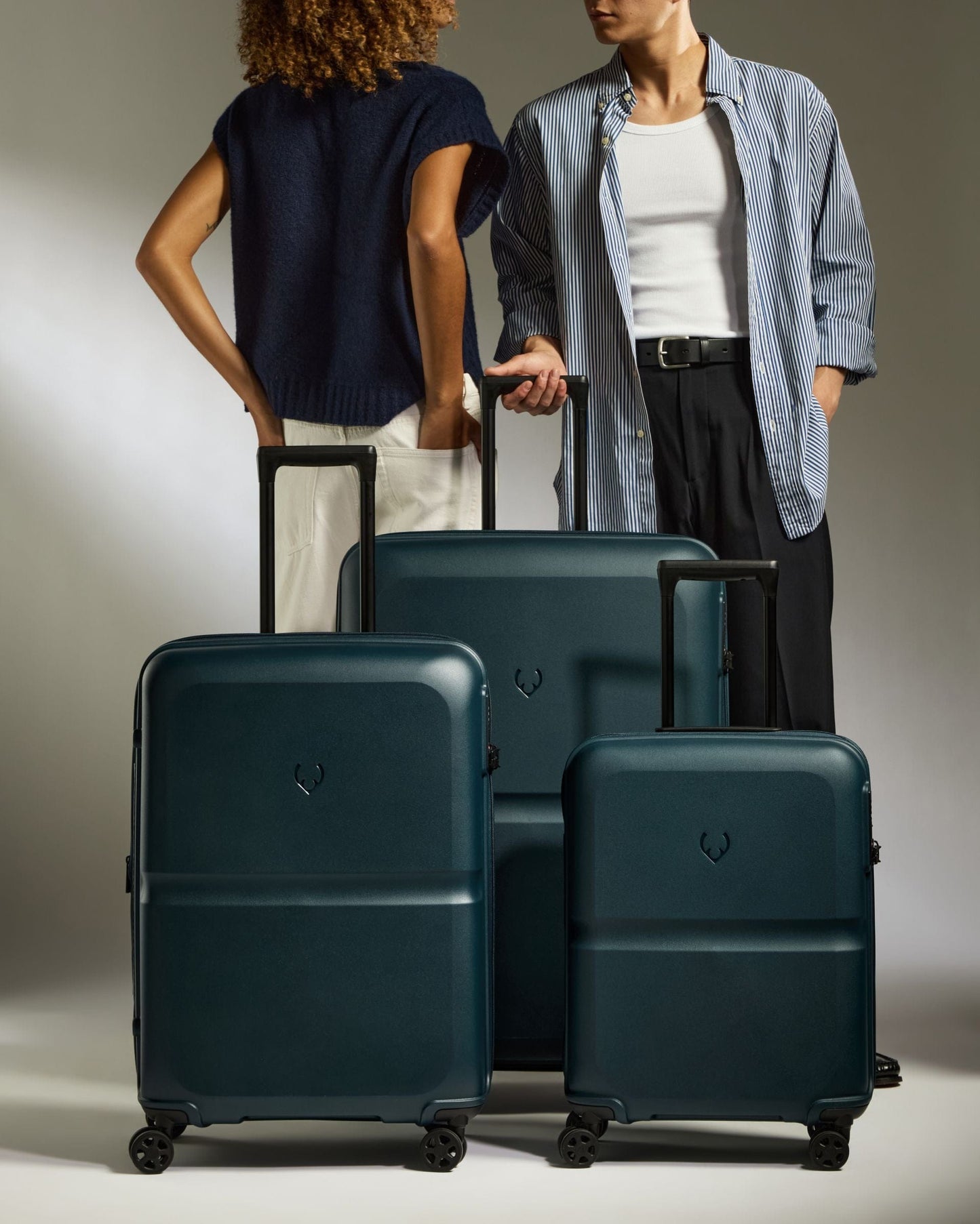 Antler Luggage -  Suitcase Set in Indigo Blue - Single Stripe - Hard Suitcase Suitcase Set in Navy - Single Stripe | Cabin Luggage & Large Suitcases