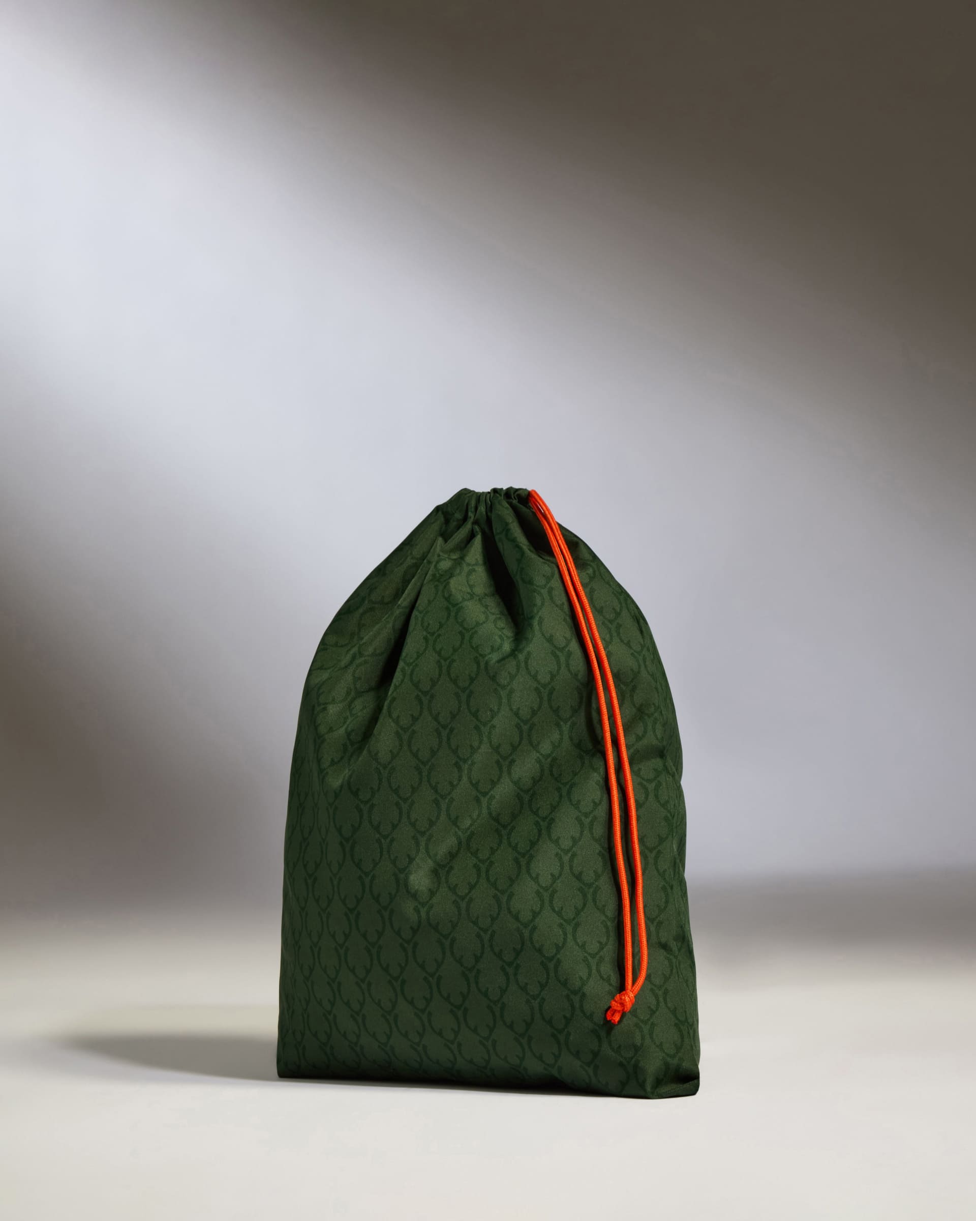 Antler UK Luggage -  Laundry Bag in Green - Laundry Bag in Green | Laundry Travel Bag | Travel Accessories